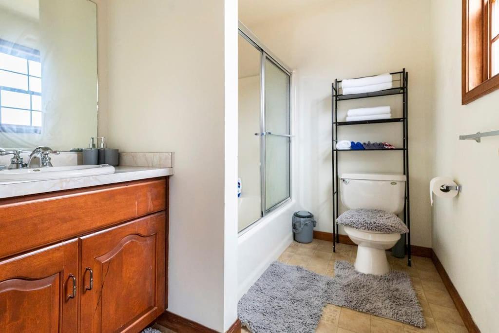 Cheerful Pocono Home Away From Home Albrightsville Buitenkant foto